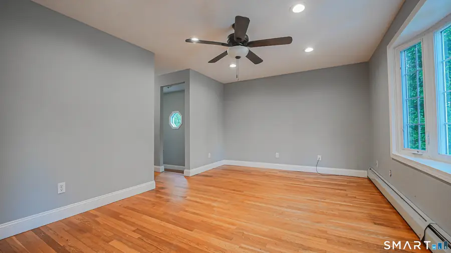 16 Miami Street, East Haven, CT 06513 - #3