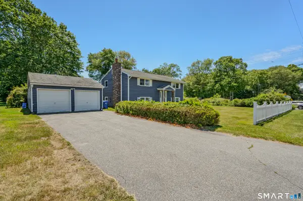 26 Lamphere Road, Waterford, CT 06385