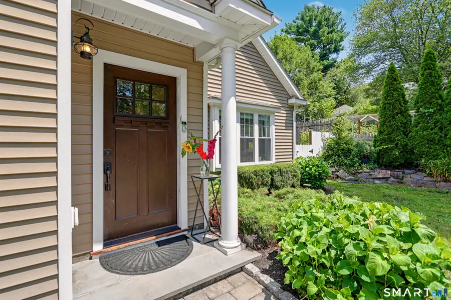 12 Cottage Place, Trumbull, CT 06611 - #3