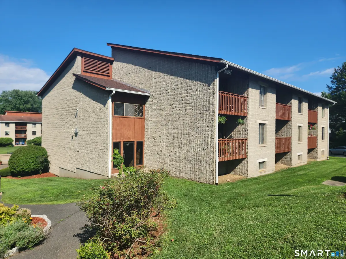 18 Prospect Street #81, Manchester, CT 06040 - #1