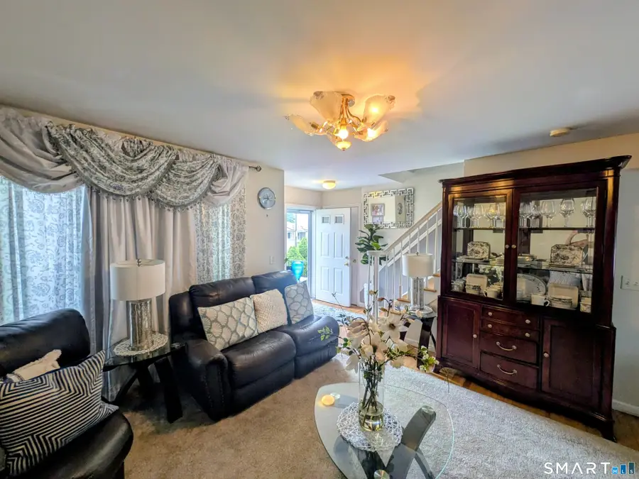 585 Congress Avenue, Waterbury, CT 06708 - #3