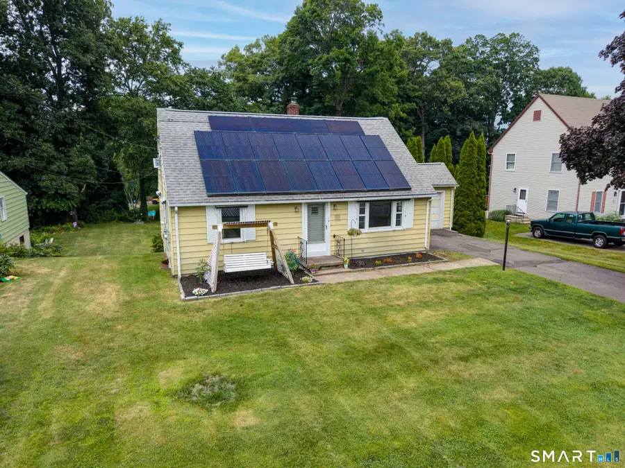18 Leslie Court, Bristol, CT 06010 - #2