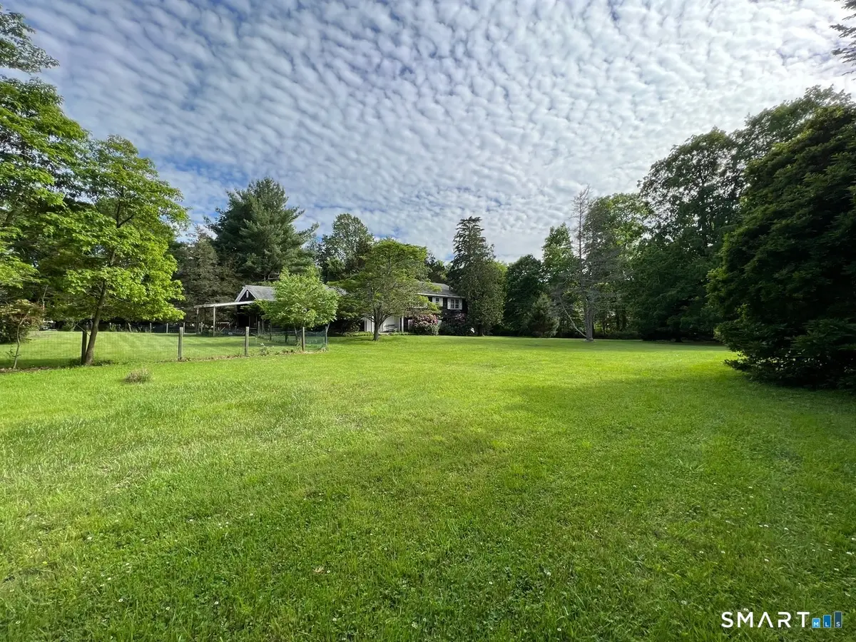 18 Briar Oak Drive, Weston, CT 06883 - #1