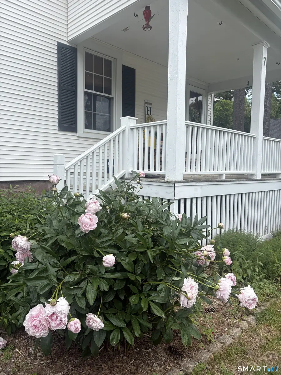 7 Middle Lane, Simsbury, CT 06070 - #2