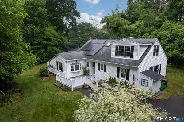 86 Davis Drive, Guilford, CT 06437