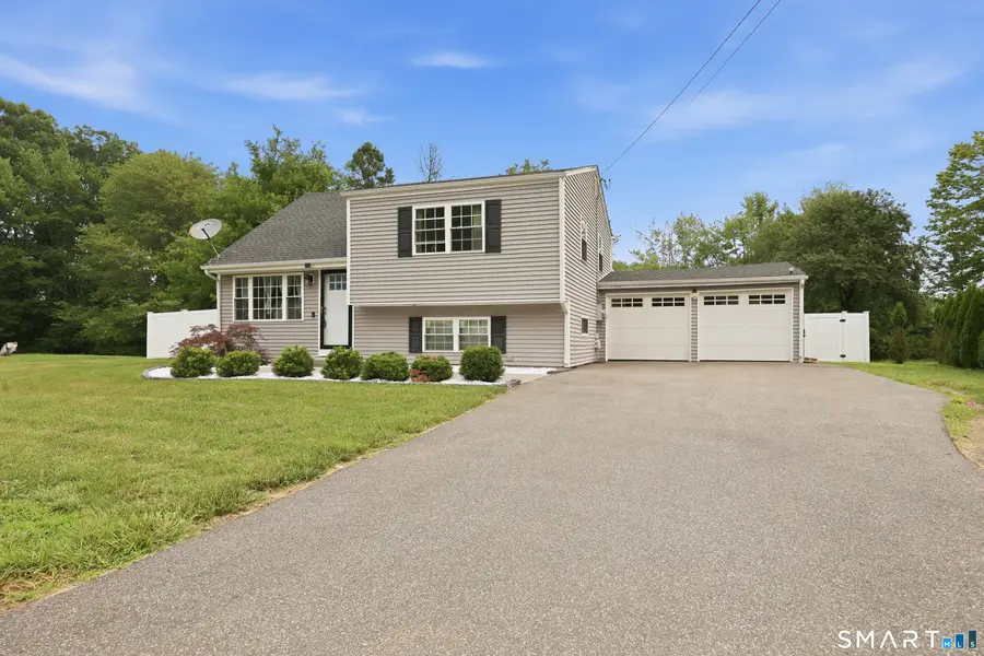 24 Annette Place, Middletown, CT 06457 - #3