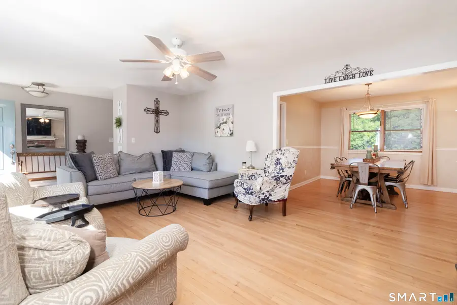 754 Riverside Drive, Orange, CT 06477 - #2