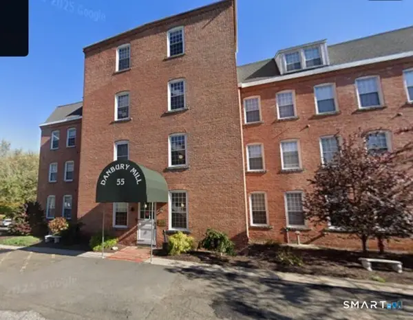 55 Oil Mill Road #22, Danbury, CT 06810