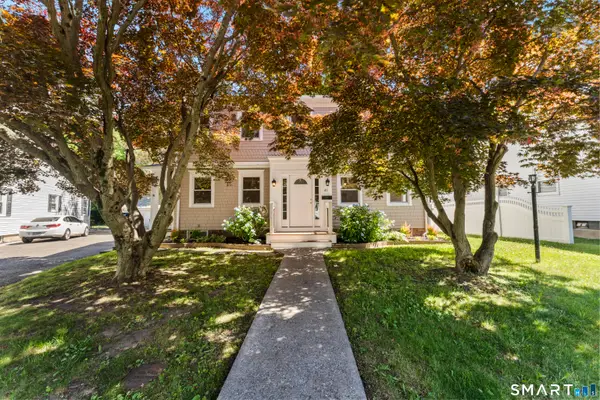 39-41 Grasso Terrace, Bridgeport, CT 06604