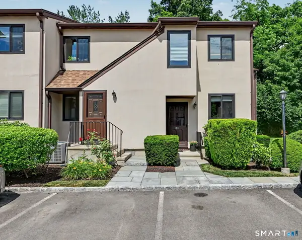 16 Bouton Street East #10, Stamford, CT 06907
