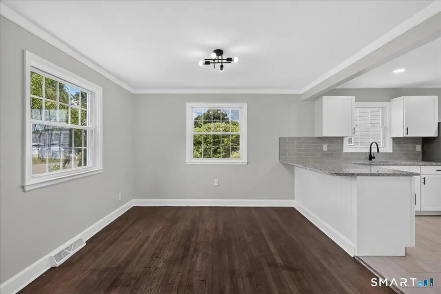 5 Lynmot Road, Hamden, CT 06514 - #3
