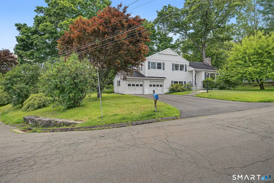 4 Ezra Road, Danbury, CT 06811 - #2