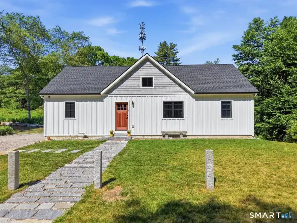 91 Miner Lane, Waterford, CT 06385