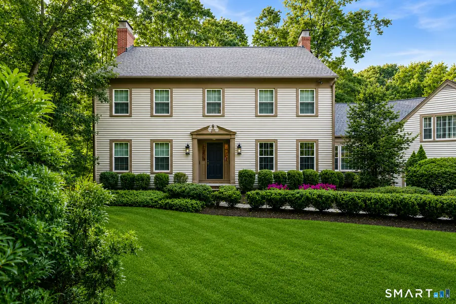 6 Valley Court, Bethel, CT 06801 - #2