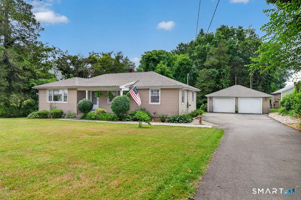 20 W End Avenue, Branford, CT 06405 - #1