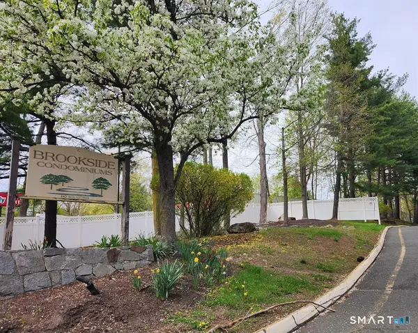 7 Padanaram Road #C62, Danbury, CT 06811