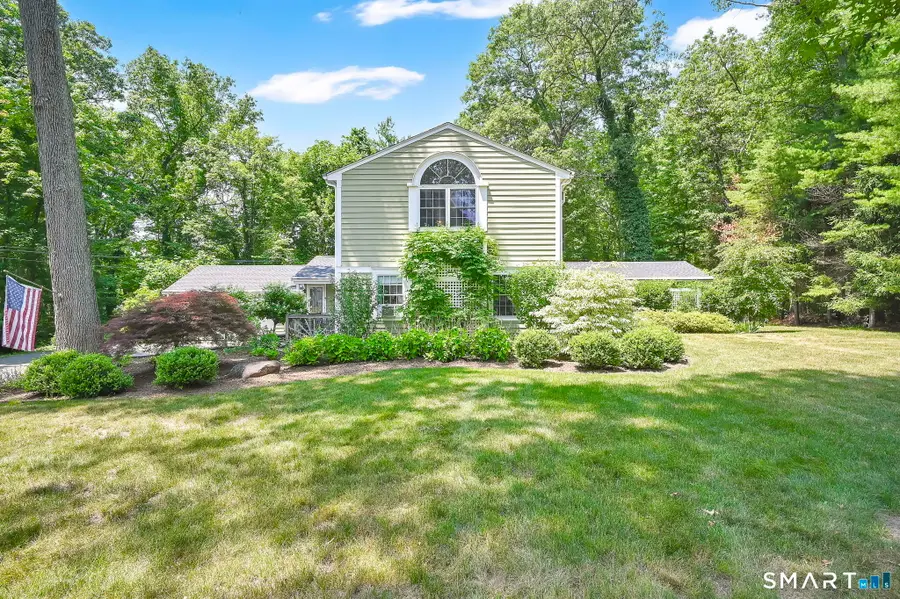 36 Woodside Circle, Simsbury, CT 06070 - #2