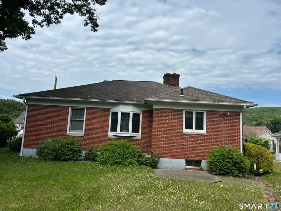 26 Chelton Street, Torrington, CT 06790 - #3