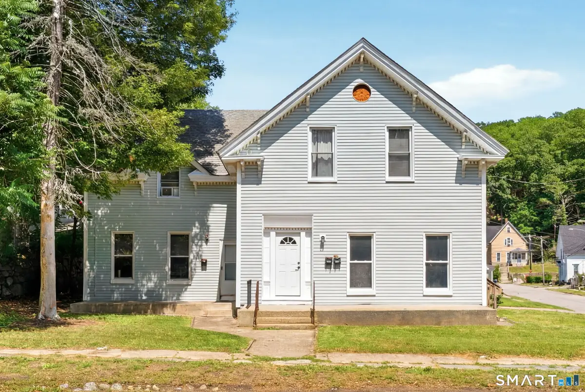 84 Laurel Hill Avenue, Norwich, CT 06360 - #1