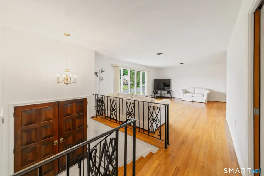 36 Cross Hill Road, Wethersfield, CT 06109 - #3