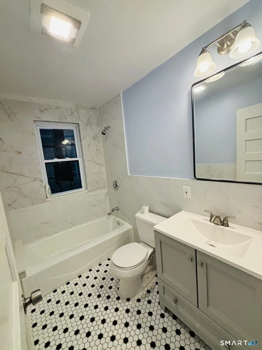 550 Laurel Avenue, Bridgeport, CT 06605 - #3