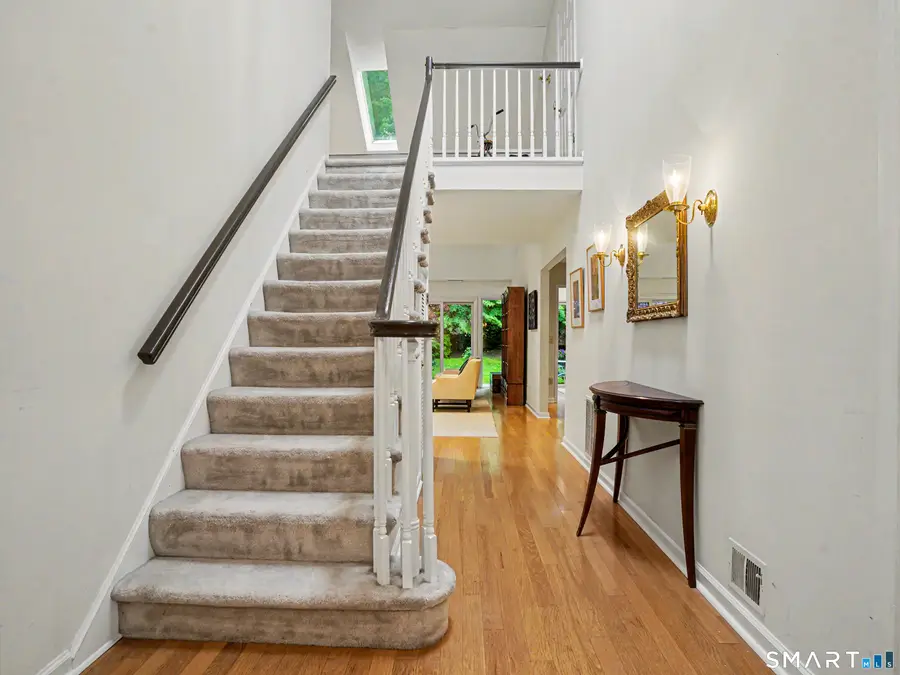 321 Lansdowne, Westport, CT 06880 - #3