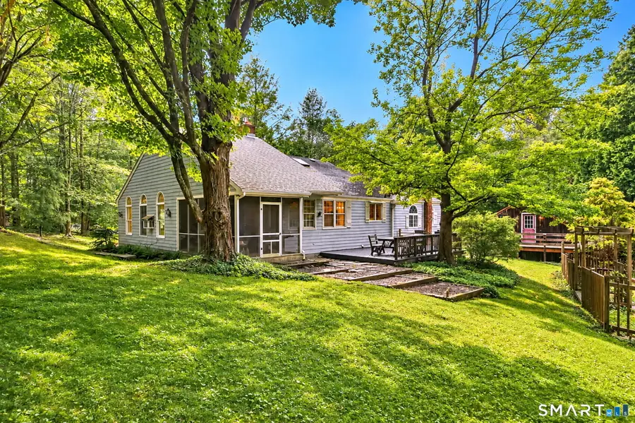 692 Elm Street, Monroe, CT 06468 - #2