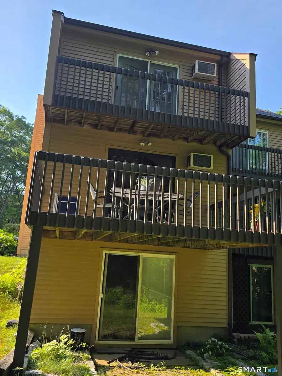 101 West Main Street #4, Niantic, CT 06357 - #3