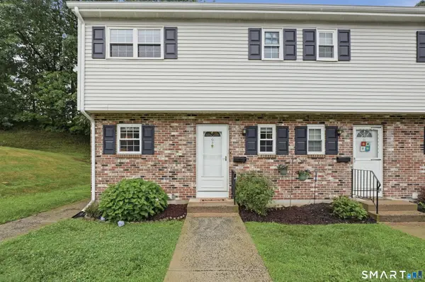 9 Carter Heights #9, Southington, CT 06479