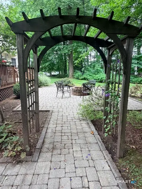 10 Ferris Road, Newtown, CT 06470 - #3