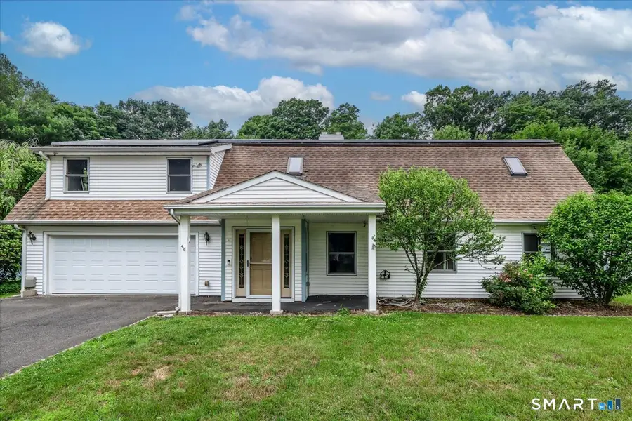 6 Caye Road, Danbury, CT 06811 - #2