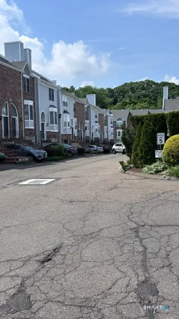2612 North Avenue #E9, Bridgeport, CT 06604 - #1