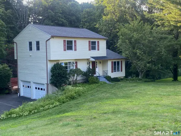 11 Olympic Drive, Danbury, CT 06810