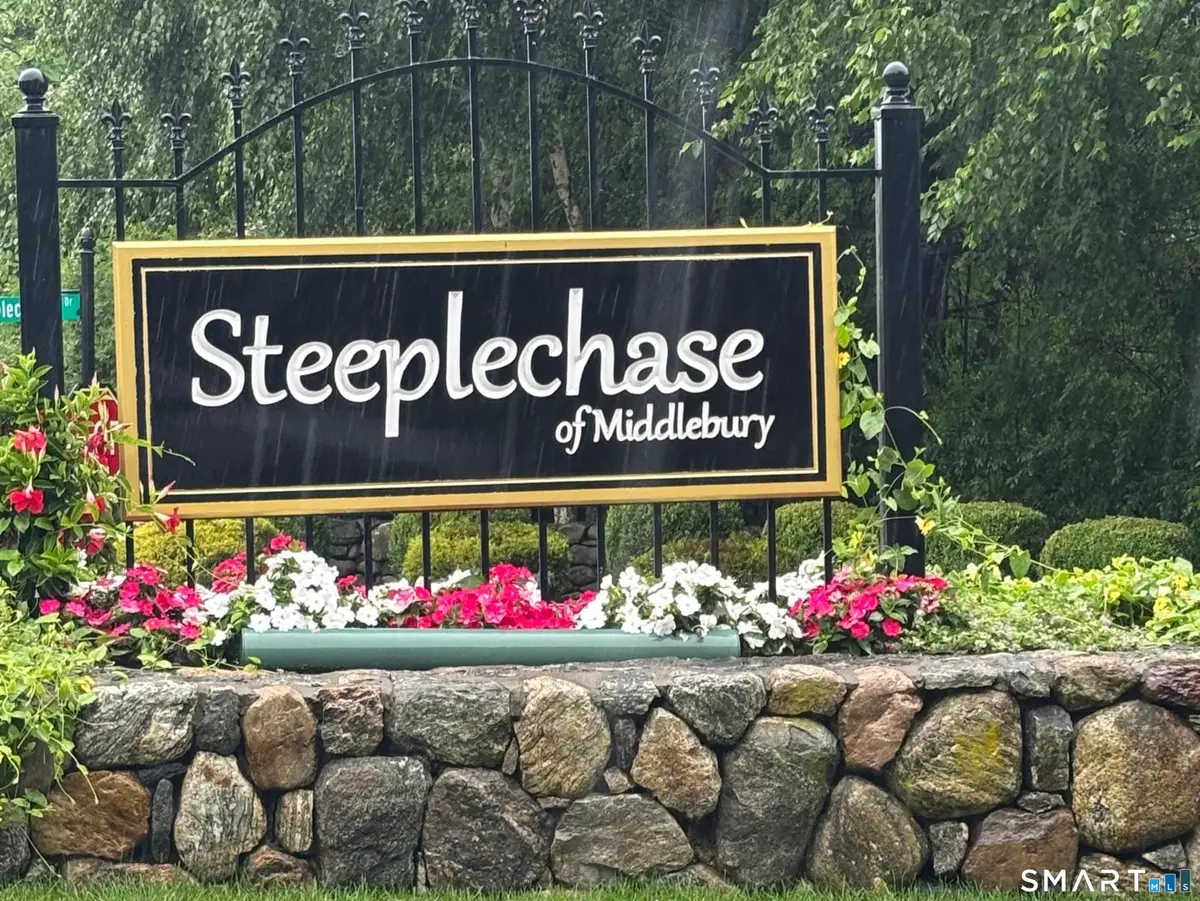 4 Kimberwick Court #4, Middlebury, CT 06762 - #1