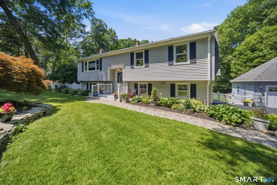 36 Oakwood Drive, Oxford, CT 06478 - #3
