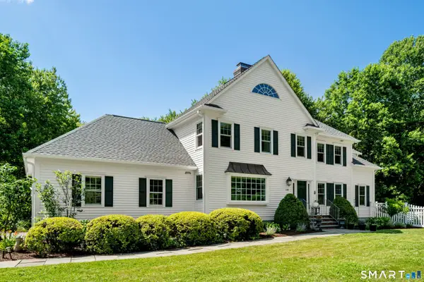 1680 Cross Highway, Fairfield, CT 06824