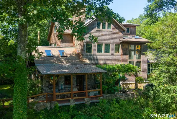 29 Old Forty Acre Mountain Road, Danbury, CT 06811