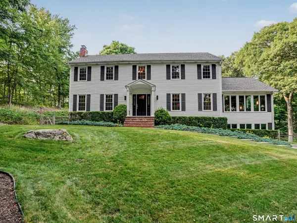 16 Banks Hill Place, Ridgefield, CT 06877