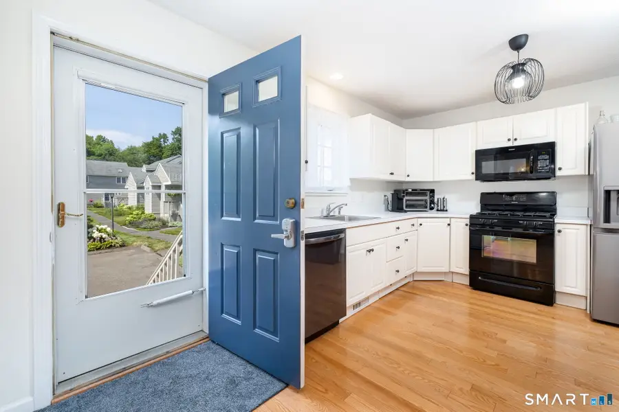 18 East Village Court #18, Branford, CT 06405 - #2