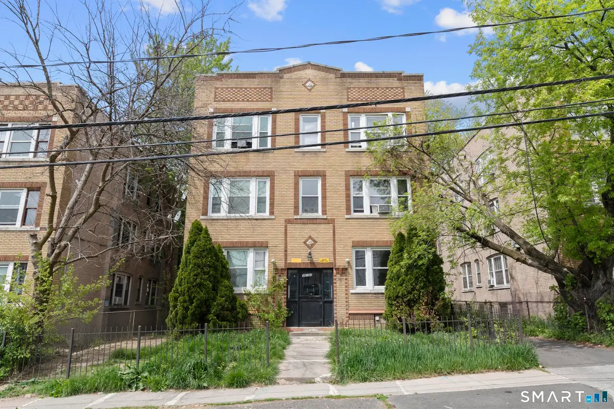 38-40 Redding Street, Hartford, CT 06114 - #1