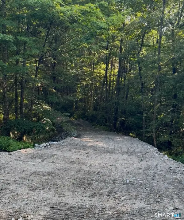 Route 197 Route, Woodstock, CT 06281