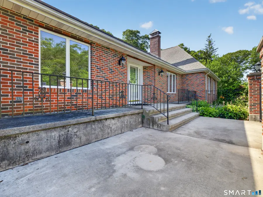 475 Meridian St Extension, Groton, CT 06340 - #3