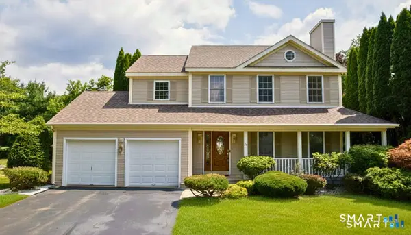 24 Wintonbury Drive, Farmington, CT 06032