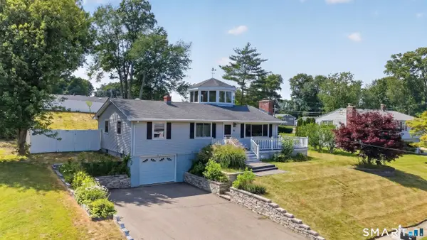 26 Crestwood Road, Milford, CT 06460