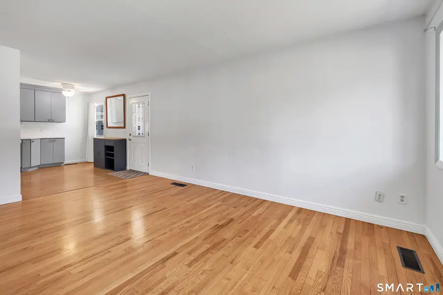 105 Sunset Drive, Derby, CT 06418 - #3