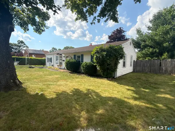 3 Charters Road, Ansonia, CT 06401