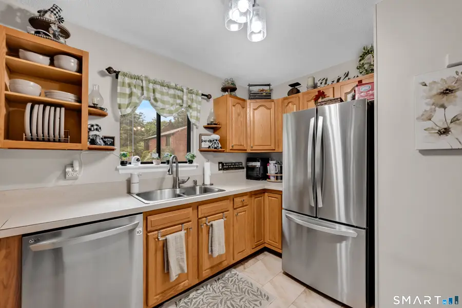 500 Darling Street #21D, Southington, CT 06489 - #3