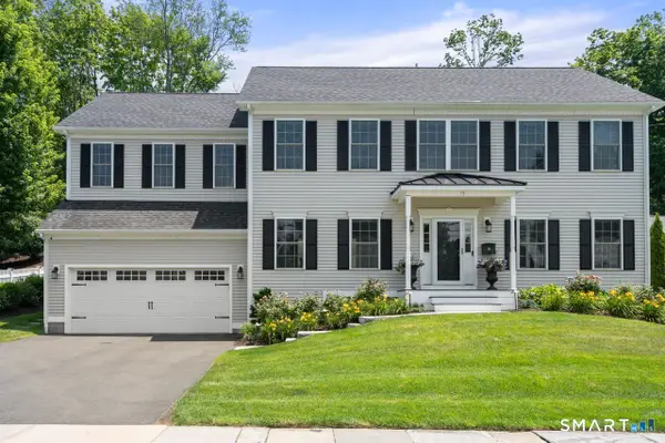 12 Stratford Road, West Hartford, CT 06117