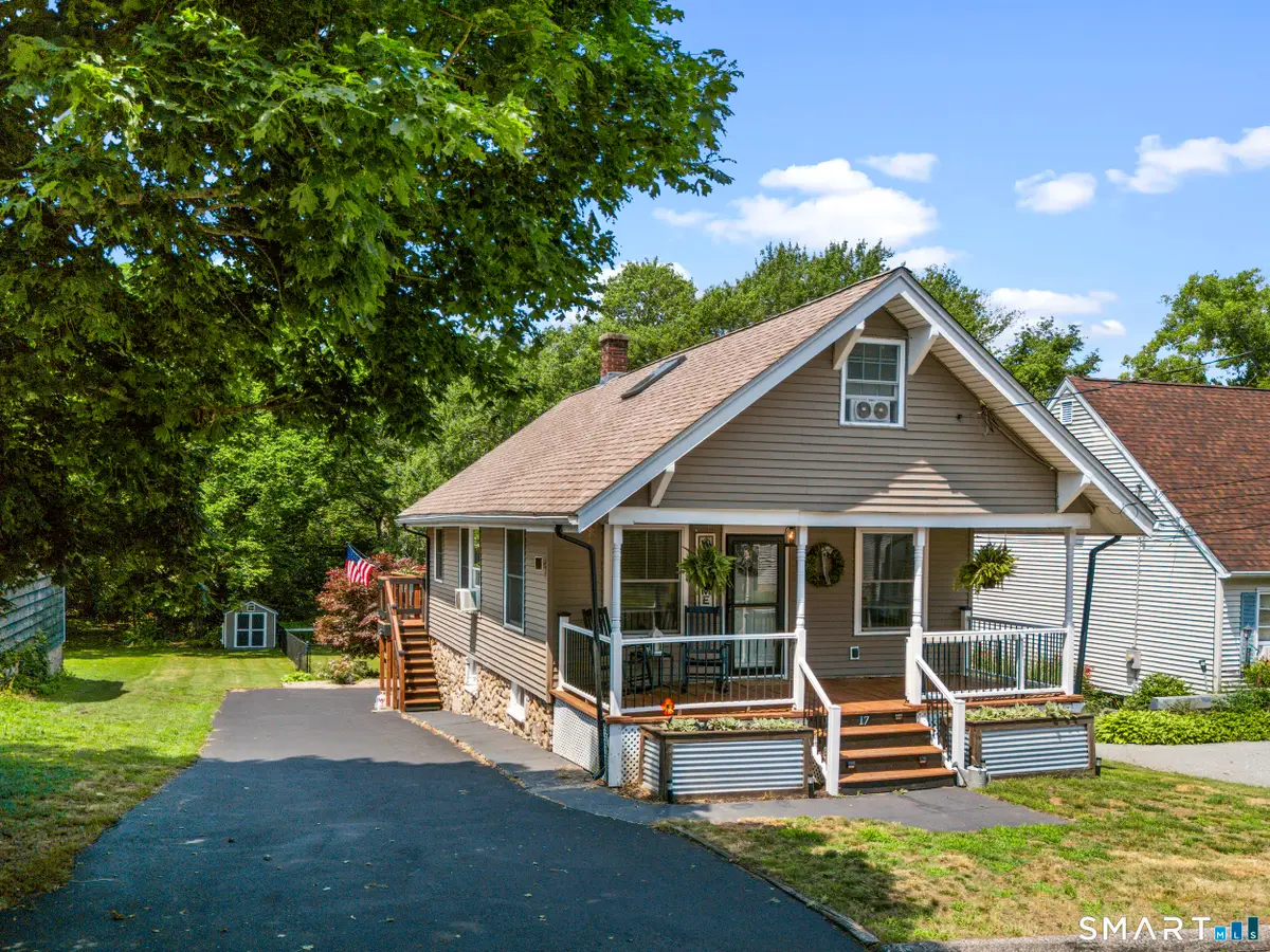 17 James Avenue, Quaker Hill, CT 06375 - #1