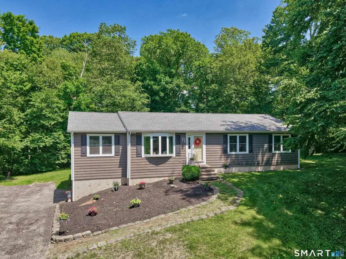 30 Midwood Avenue, Wolcott, CT 06716 - #1